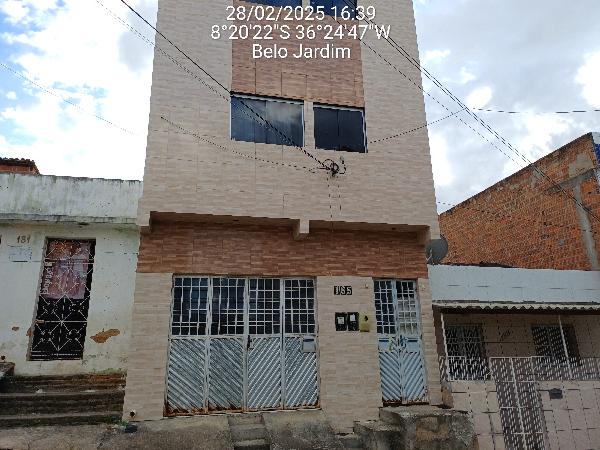 Foto de Imóvel na Rua Ze Limeira, 185 - Leilão em Belo Jardim/PE, 47% abaixo da avaliação