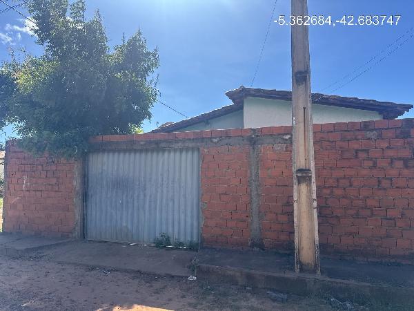 Foto de Imóvel 2 quartos, 56 m², BAIRRO BOA ESPERANCA - Leilão em Demerval Lobão/PI, 41% abaixo da avaliação