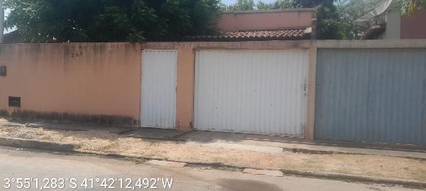 Foto de Imóvel na Rua Monsenhor Olavo Passos, 360 - Leilão em Piracuruca/PI, 41% abaixo da avaliação
