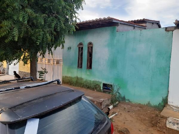 Foto de Imóvel 3 quartos, 77 m², BAIRRO DA BOIADEIRA - Leilão em Iaçu/BA, 50% abaixo da avaliação