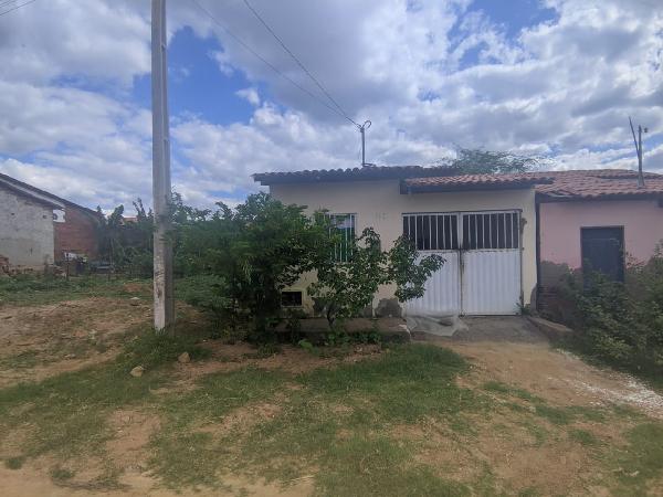 Imóvel em IACU/BA