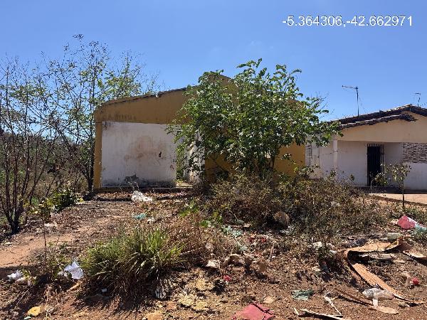 Foto de Imóvel 2 quartos, 56 m², CIDADE NOVA - Leilão em Demerval Lobão/PI, 41% abaixo da avaliação