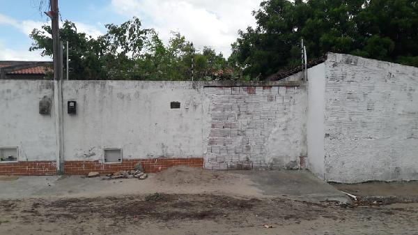 Foto de Imóvel 2 quartos, PLANALTO DA GALILÉIA - Leilão em Horizonte/CE, 58% abaixo da avaliação
