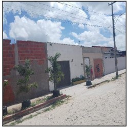 Foto de Imóvel PLANALTO DA GA - Leilão em Horizonte/CE, 44% abaixo da avaliação