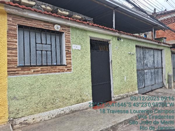 Foto de Imóvel na Travessa Lourenco Campos - Leilão em São João de Meriti/RJ, 37% abaixo da avaliação