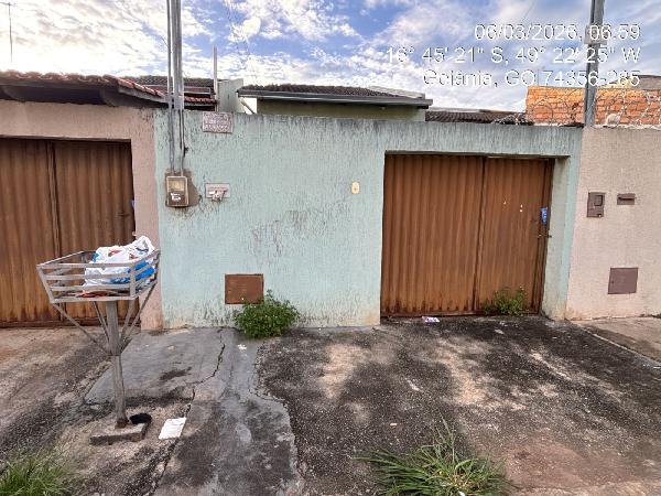 Foto de Imóvel na Rua Aluisio Alvarenga - Leilão em Goiânia/GO, 39% abaixo da avaliação
