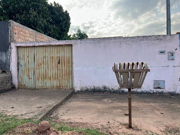 Foto de Imóvel na Rua Alida Garrone - Leilão em Santo Antônio do Descoberto/GO, 55% abaixo da avaliação