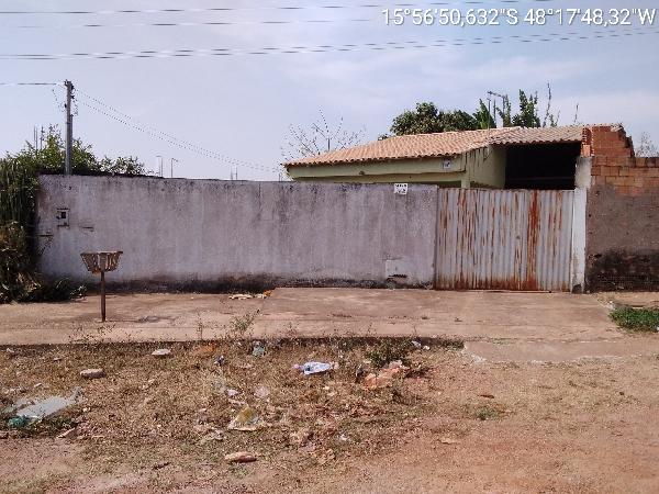 Imóvel em SANTO ANTONIO DO DESCOBERTO/GO