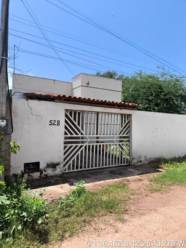Foto de Imóvel 2 quartos, 54 m², CIANA - Leilão em Altos/PI, 47% abaixo da avaliação