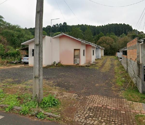 Foto de Imóvel na Rua Dr Munhoz Da Rocha, 79 - Leilão em Vitorino/PR, 39% abaixo da avaliação