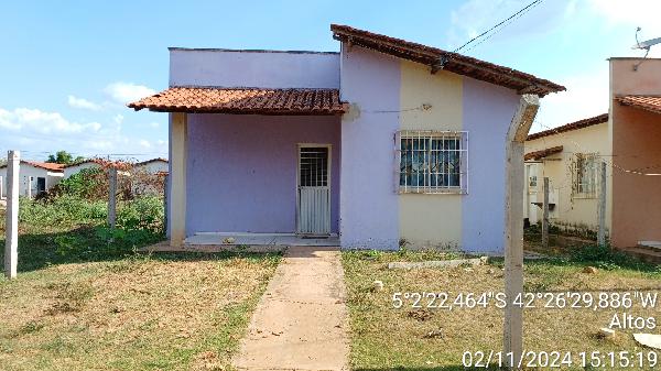 Foto de Imóvel 2 quartos, SÃO SEBASTIÃO - Leilão em Altos/PI, 55% abaixo da avaliação