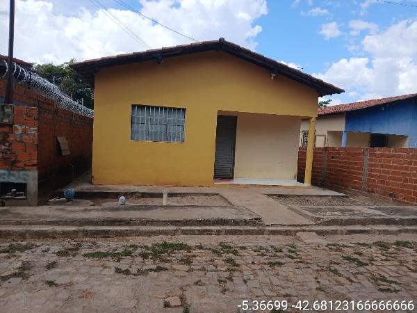 Foto de Imóvel 2 quartos, 56 m², VILA FILOMENA - Leilão em Demerval Lobão/PI, 41% abaixo da avaliação
