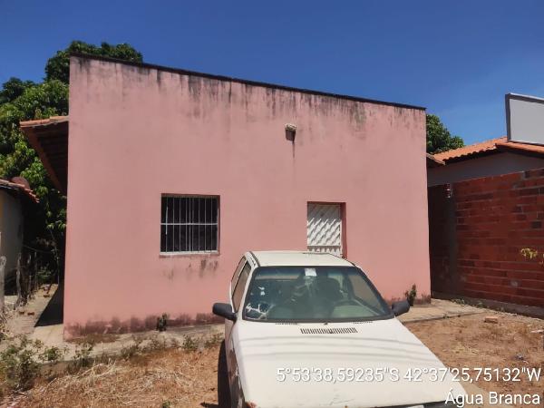 Foto de Imóvel 2 quartos, 65 m², POEIRÃO - Leilão em Água Branca/PI, 41% abaixo da avaliação