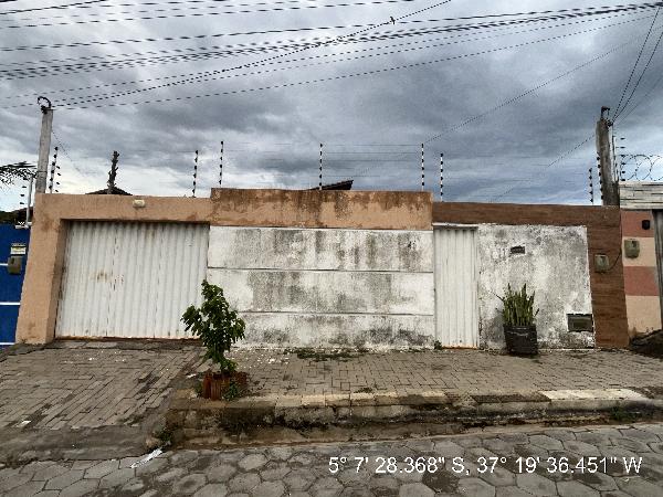 Foto de Imóvel na Rua Lamborghini, 41 - Leilão em Mossoró/RN, 41% abaixo da avaliação