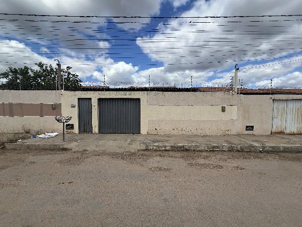 Foto de Imóvel na Rua Hummer, 50 - Leilão em Mossoró/RN, 42% abaixo da avaliação