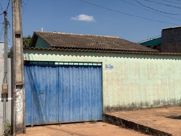 Foto de Imóvel 2 quartos, 66 m², VILA RAIO DE LUZ - Leilão em Santo Antônio do Descoberto/GO, 44% abaixo da avaliação