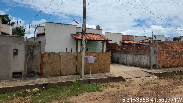 Imóvel em CASTELO DO PIAUI/PI