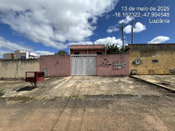 Foto de Imóvel na Rua Portugal - Leilão em Luziânia/GO, 44% abaixo da avaliação