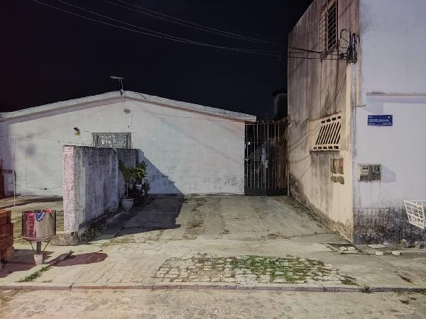 Imóvel em ABREU E LIMA/PE