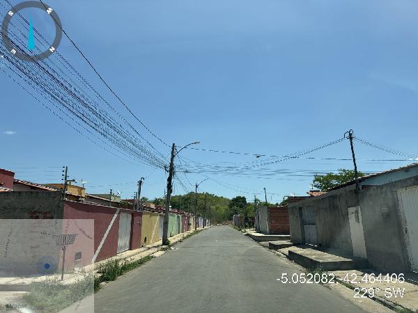 Foto de Imóvel 2 quartos, SANTA LUZ - Leilão em Altos/PI, 56% abaixo da avaliação