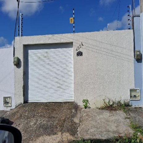 Foto de Imóvel 2 quartos, 69 m², CATOLE - Leilão em Horizonte/CE, 44% abaixo da avaliação