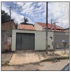 Foto de Imóvel na Rua Crixas - Leilão em Guapó/GO