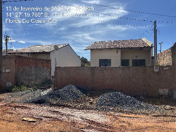Imóvel em FLORES DE GOIAS/GO