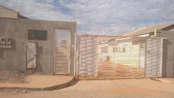 Foto de Imóvel 2 quartos, SETOR SUL - Leilão em Planaltina/GO, 64% abaixo da avaliação
