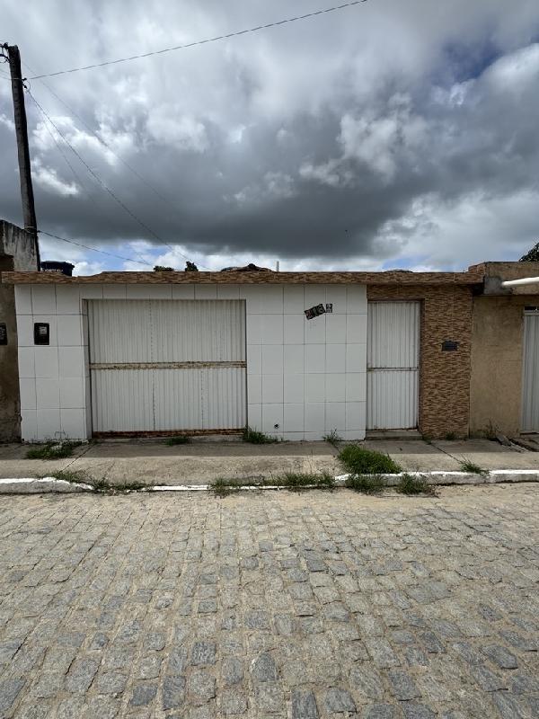 Foto de Imóvel na Rua Terezinha Pereira Barbosa, 120 - Leilão em Belo Jardim/PE