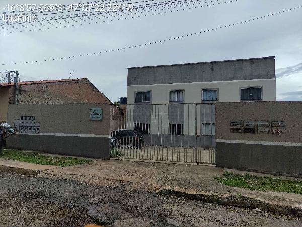 Foto de Imóvel na Avenida Governador Jose Feliciano Ferrei - Leilão em Luziânia/GO, 48% abaixo da avaliação