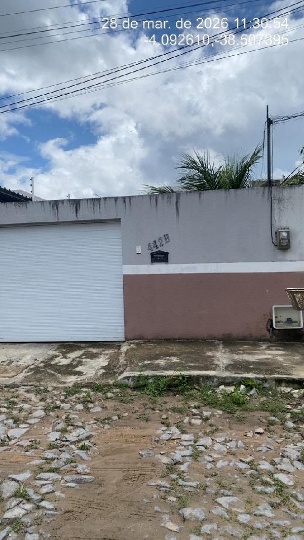 Foto de Imóvel 2 quartos, 70 m², LAGOINHA - Leilão em Horizonte/CE, 42% abaixo da avaliação