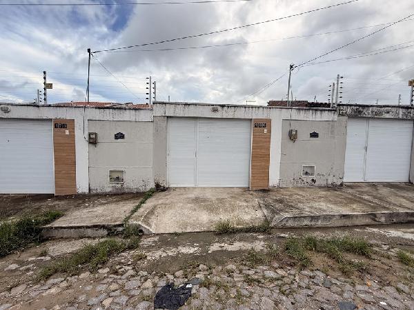 Foto de Imóvel na Rua Local C (Sdo), 166 - Leilão em Itaitinga/CE, 40% abaixo da avaliação
