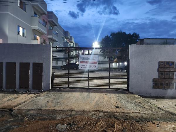 Foto de Imóvel 2 quartos, 82 m², MANSOES SULESTE - Leilão em Cidade Ocidental/GO, 42% abaixo da avaliação