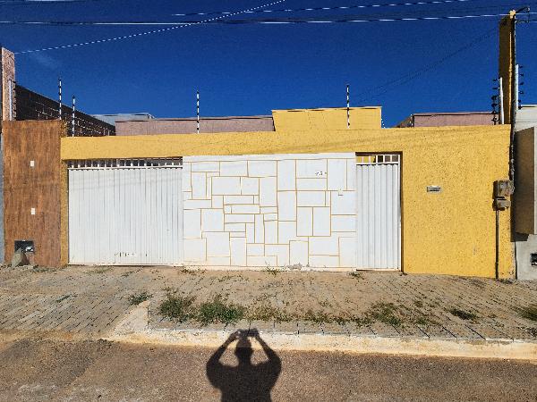 Foto de Imóvel na Rua Ferrari, 451 - Leilão em Mossoró/RN, 40% abaixo da avaliação