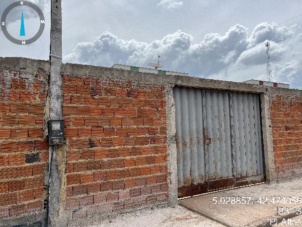 Foto de Imóvel 2 quartos, 53 m², LOT RES TRANQUEIRA - Leilão em Altos/PI, 48% abaixo da avaliação