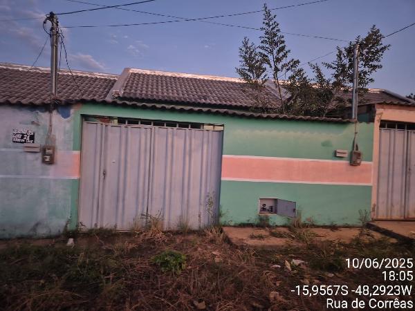 Foto de Imóvel 2 quartos, 69 m², VILA RAIO DE LUZ - Leilão em Santo Antônio do Descoberto/GO, 40% abaixo da avaliação