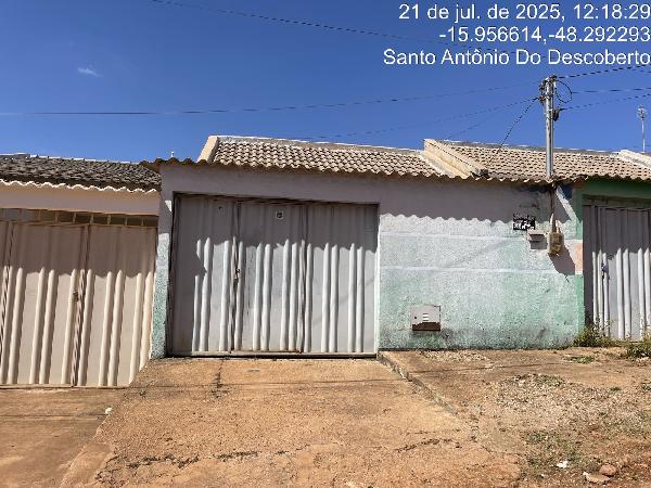 Foto de Imóvel 2 quartos, 69 m², VILA RAIO DE LUZ - Leilão em Santo Antônio do Descoberto/GO, 45% abaixo da avaliação