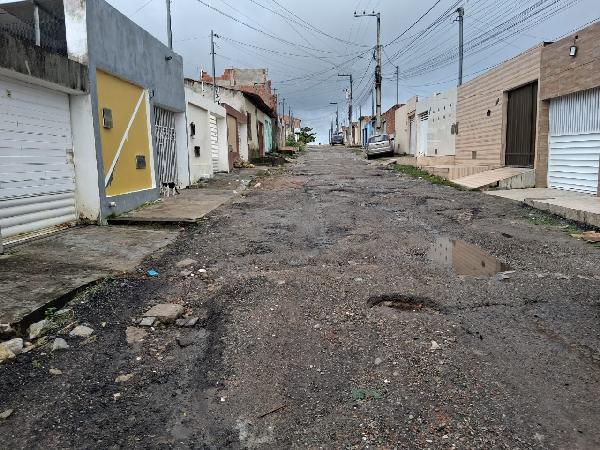 Foto de Imóvel 2 quartos, 65 m², COMPLEXO JARDIM - Leilão em Nossa Senhora do Socorro/SE, 45% abaixo da avaliação