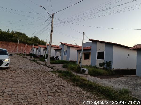 Foto de Imóvel 2 quartos, 62 m², CIDADE NOVA - Leilão em Demerval Lobão/PI, 43% abaixo da avaliação
