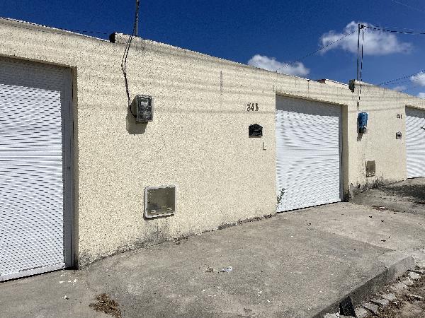 Foto de Imóvel DOURADO - Leilão em Horizonte/CE, 54% abaixo da avaliação