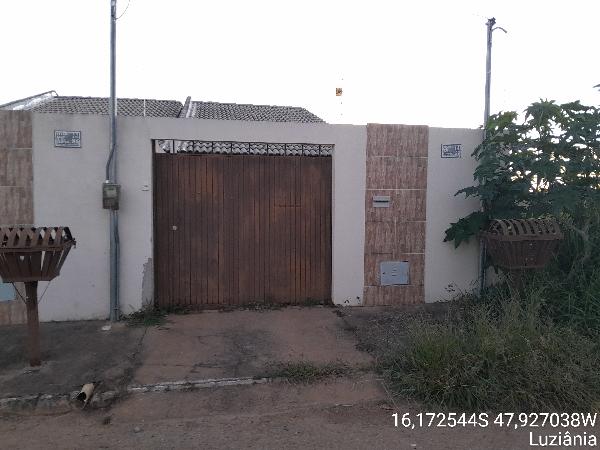 Foto de Imóvel 2 quartos, 74 m², CIDADE INDUSTRIAL FRACAROLI - Leilão em Luziânia/GO, 48% abaixo da avaliação