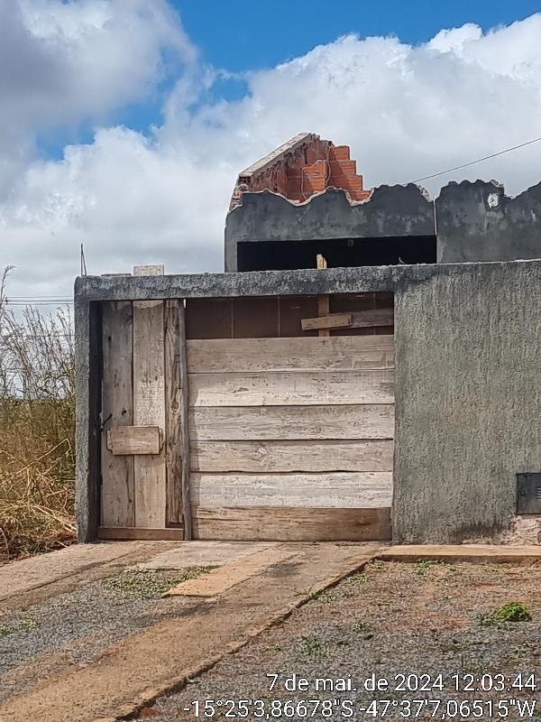 Foto de Imóvel 2 quartos, 54 m², SETOR AEROPORTO (BARROLANDIA) - Leilão em Planaltina/GO, 49% abaixo da avaliação