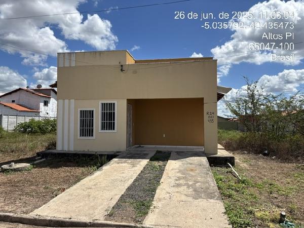 Foto de Imóvel 2 quartos, 60 m², SÃO SEBASTIÃO - Leilão em Altos/PI, 43% abaixo da avaliação