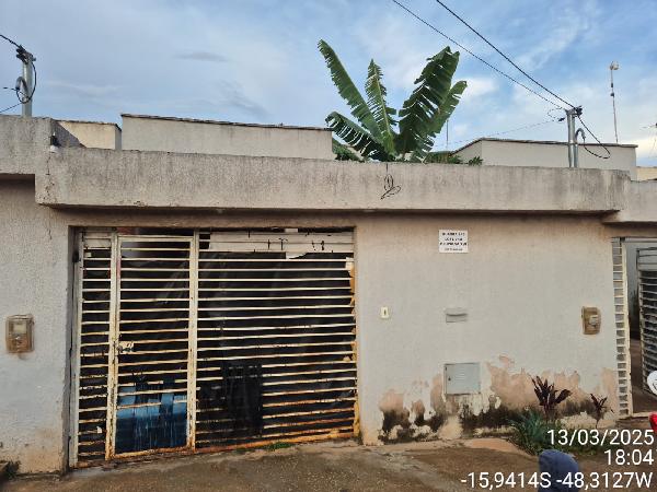 Foto de Imóvel 2 quartos, 80 m², PARQUE ESTRELA DALVA XVI - Leilão em Santo Antônio do Descoberto/GO, 48% abaixo da avaliação
