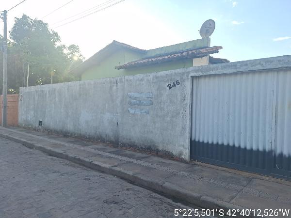 Foto de Imóvel 2 quartos, 52 m², VILA SAO FRANCISCO - Leilão em Demerval Lobão/PI, 42% abaixo da avaliação