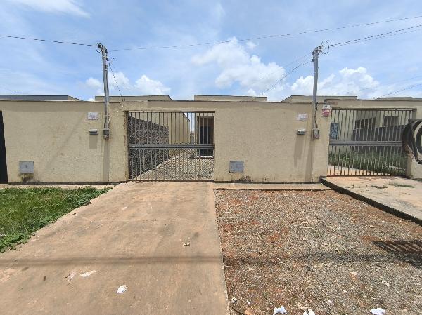 Foto de Imóvel 2 quartos, PARQUE ESTRELA DALVA XVI - Leilão em Santo Antônio do Descoberto/GO, 50% abaixo da avaliação