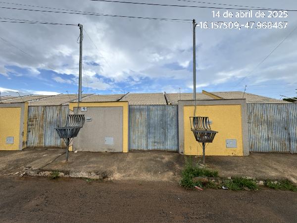 Imóvel em LUZIANIA/GO