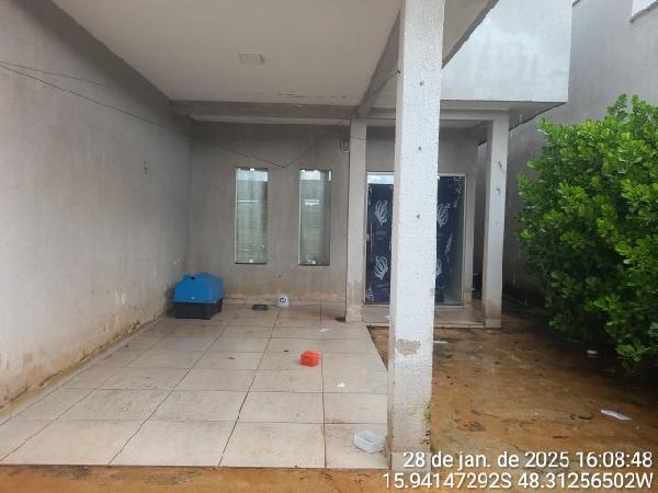 Foto de Imóvel 2 quartos, 80 m², PARQUE ESTRELA DALVA XVI - Leilão em Santo Antônio do Descoberto/GO, 45% abaixo da avaliação