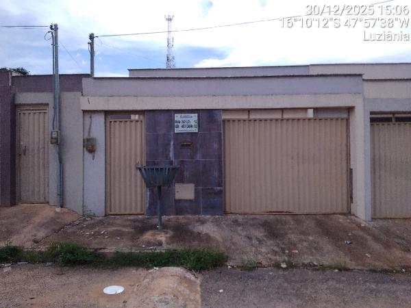 Foto de Imóvel 2 quartos, 69 m², PARQUE ESTRELA DALVA X - Leilão em Luziânia/GO, 40% abaixo da avaliação