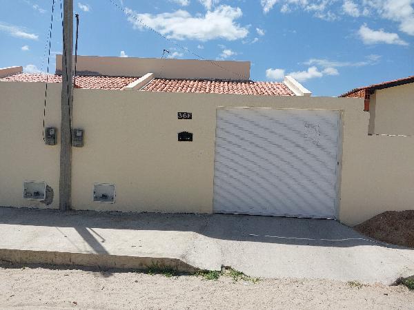 Foto de Imóvel 2 quartos, CARNAUBAL - Leilão em Horizonte/CE, 49% abaixo da avaliação